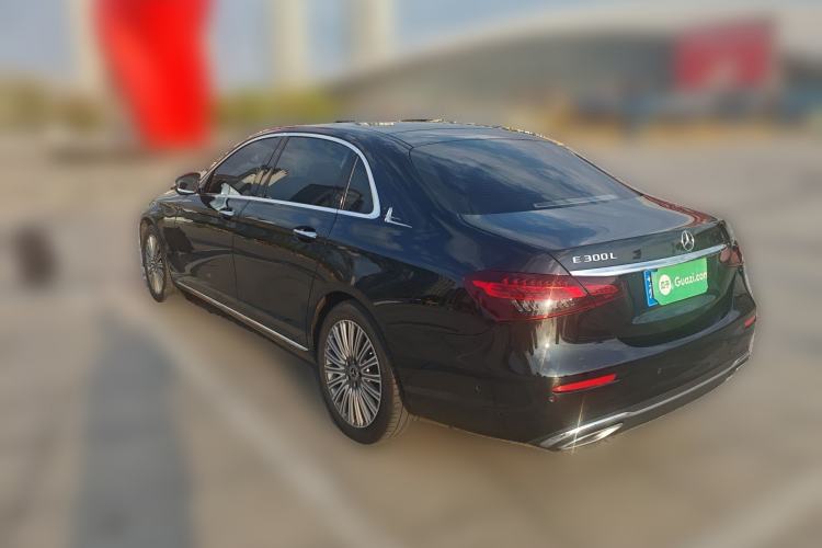 Used Mercedes-Benz E-Class 2021 Restyled E 300 L Luxury Edition Rear Left 45 Deg