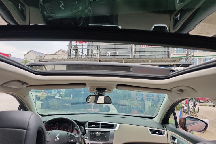 Used DS 6 2014 1.6T Luxury Edition THP160
