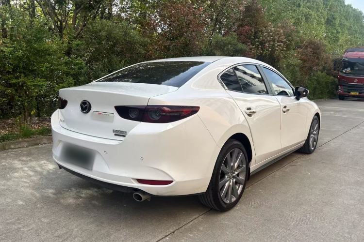 Used Mazda 3 Axela 2023 2.0L Automatic ZhiXuan Edition Exterior 4