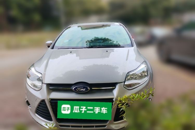 Used Ford Focus 2012 Sedan 1.6L Automatic Fashion Edition