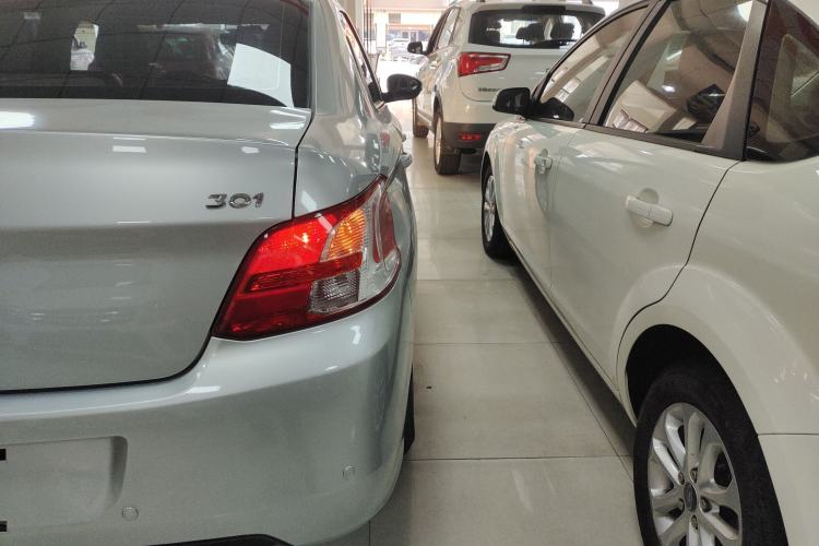 Used Peugeot 301 2014 1.6L Manual Comfort Edition Exterior 2