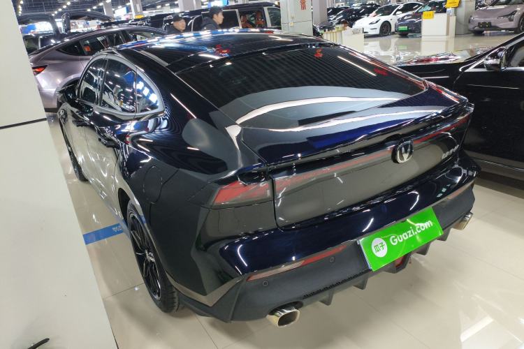 Used Changan UNI-V 2025 1.5T 500Bar High-Energy Version