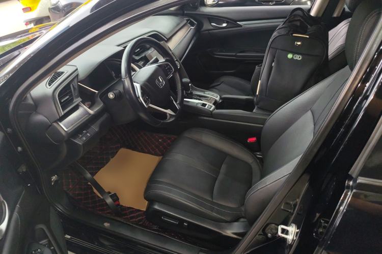 Used Honda Civic 2016 220TURBO CVT Prestige Edition
