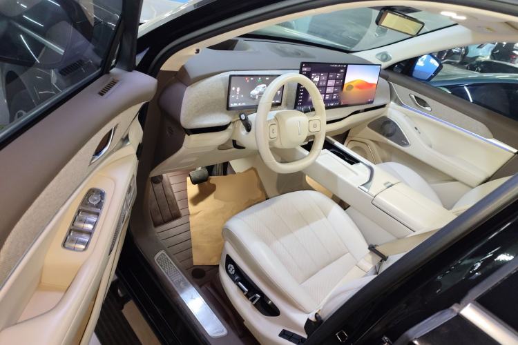 Used Wey Lanshan 2025 Four-Wheel Drive Ultra