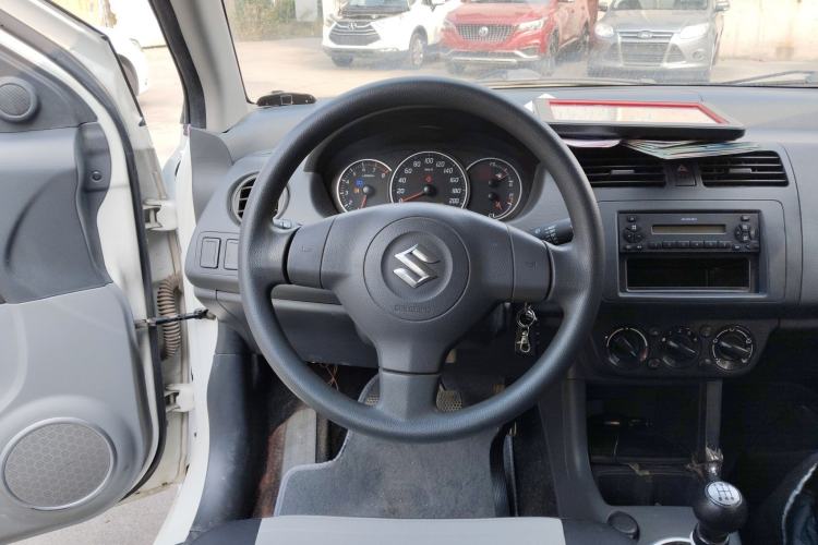 Used Suzuki Swift 2014 1.3L Manual Standard Edition

