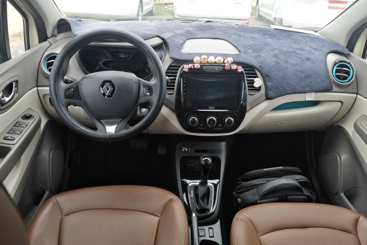 Used Renault Captur 2015 1.2T Automatic Standard Edition