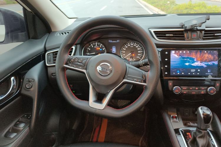 Used Nissan Qashqai 2022 2.0L CVT XV Smart Enjoyment Version
