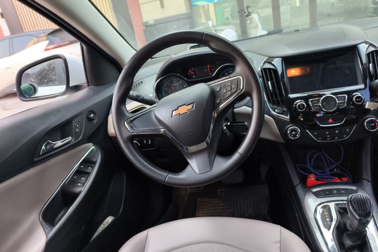 Used Chevrolet Cruze 2015 1.5L Automatic Luxury Edition
