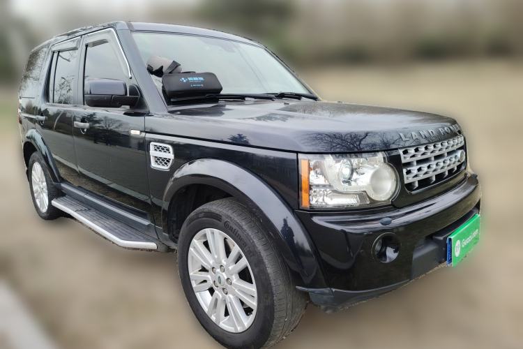 Used Land Rover Discovery 2010 3.0 TDV6 HSE Diesel Edition Front Right 45 Deg