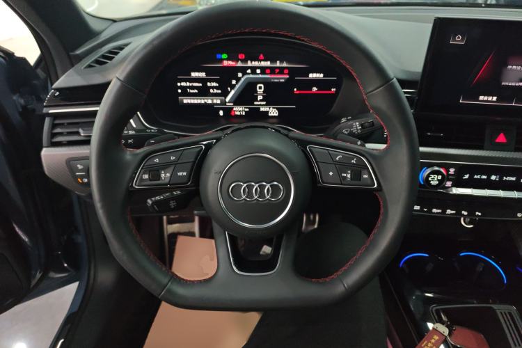 Used Audi A4L 2022 40 TFSI quattro RS Performance Package
