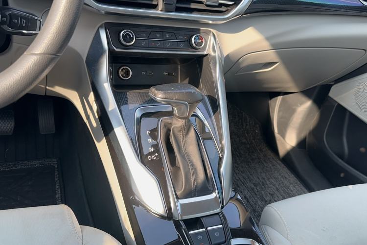 Used SAIC MAXUS G50 2022 1.5T Automatic Comfort Touring A
