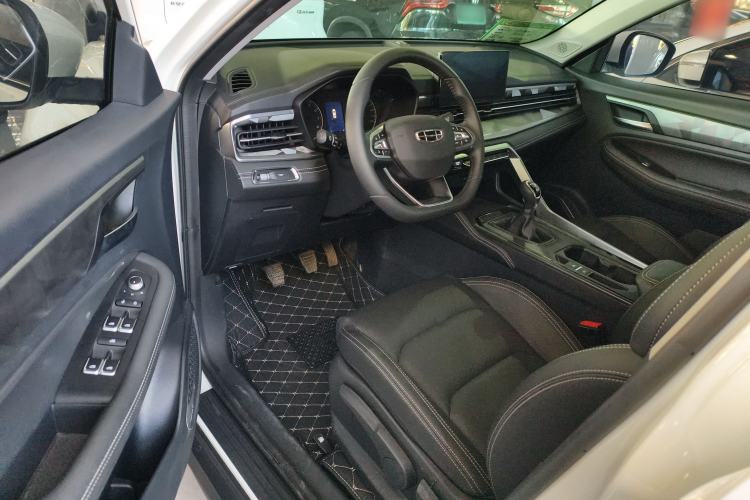 Used Geely Auto Vision X6 2021 PRO 1.4T Manual Luxury Model
