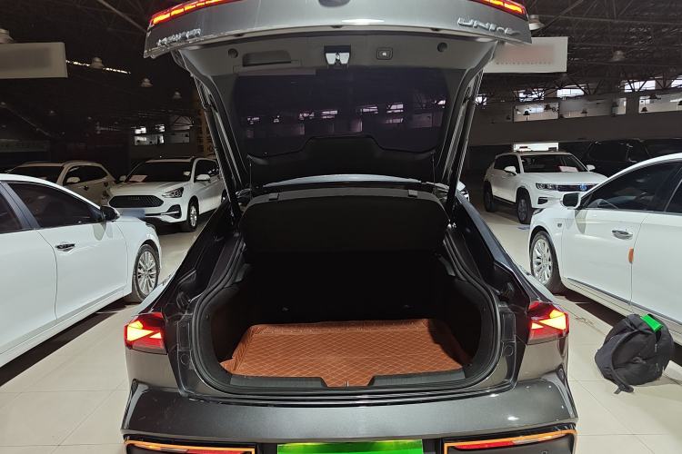 Used Changan UNI-V 2022 1.5T Sport Edition