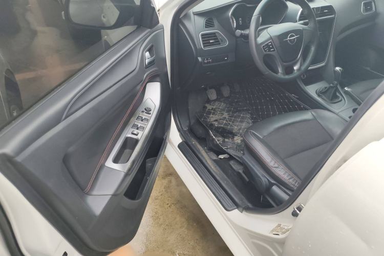 Used Haima Fumei 2017 1.6L Manual Luxury Model
