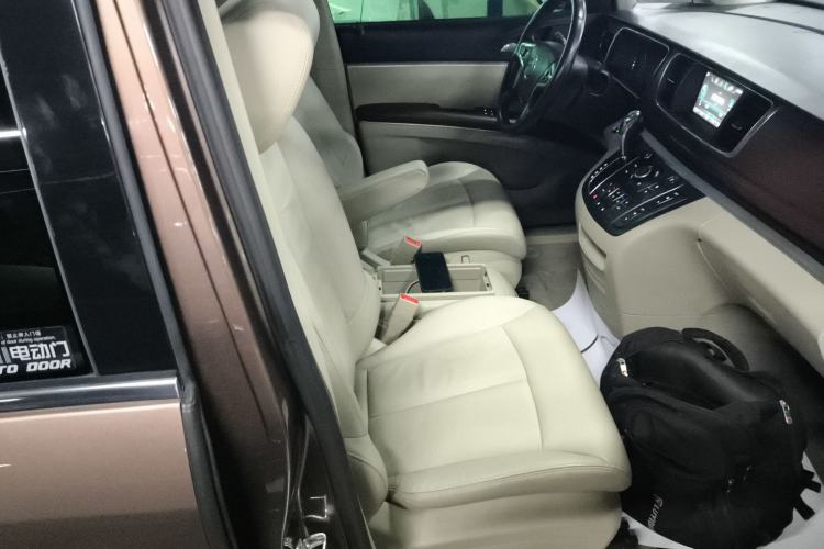 Used Buick GL8 2018 28T Luxury Model China VI Standard
