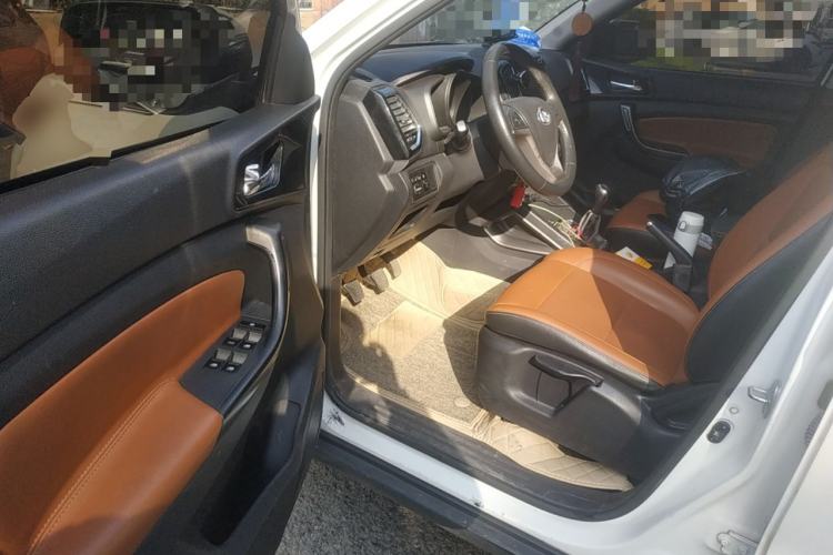 Used CHANGAN OSHAN CX70 2016 1.6L Manual Luxury Model