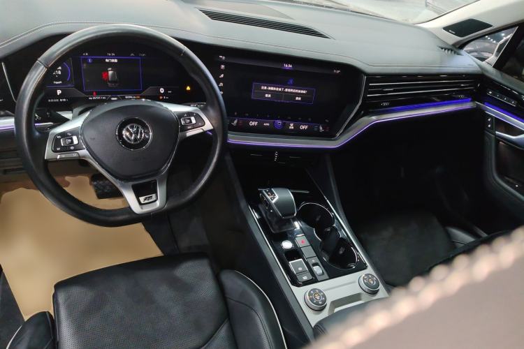 Used Volkswagen Touareg 2019 3.0 TSI Prestige Version China VI Standard
