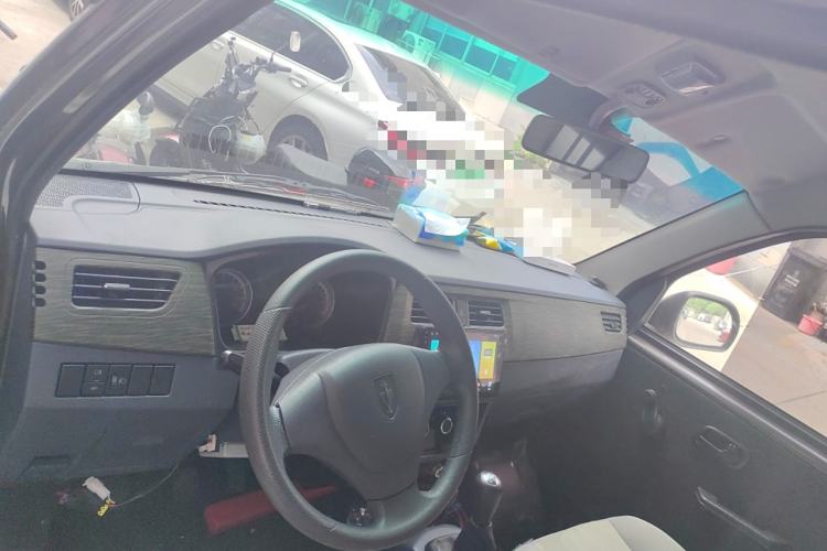 Used Jinbei New Hiace X30L 2023 1.5L Super Enjoyment Van 2/5 Seats Non-Air-Conditioned Version SWC15M