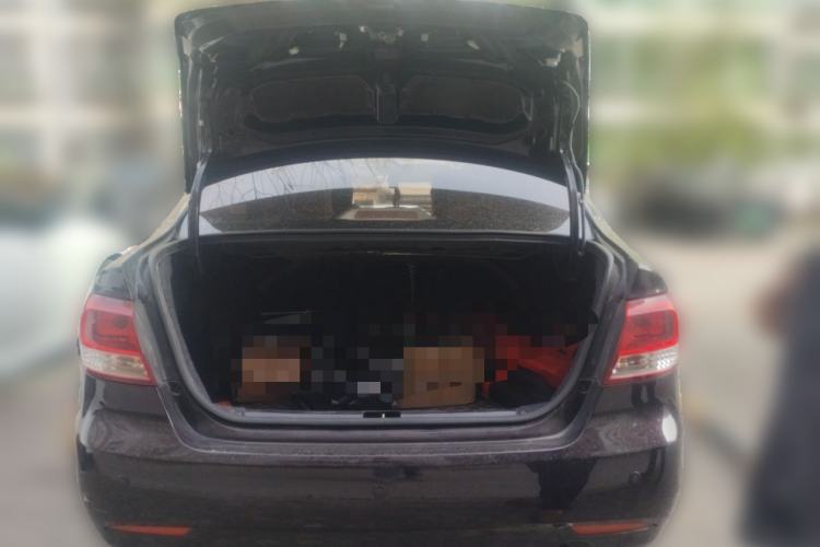 Used FAW Xiali N5 2014 1.3L Manual Comfort Version Trunk