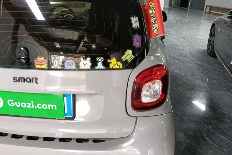 Used smart fortwo 2015 1.0L 52 kW Hardtop Passion Edition
