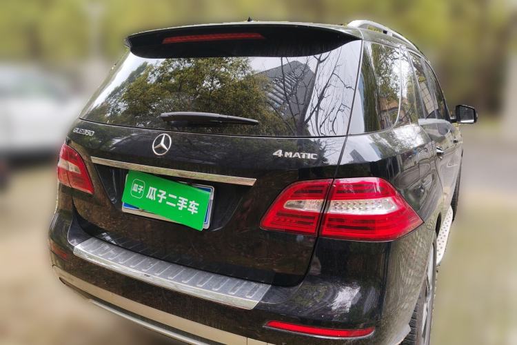 Used Mercedes-Benz M-Class 2012 ML 350 Luxury Edition Rear Right 45 Deg