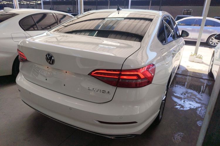 Used Volkswagen Lavida 2021 1.5L Automatic Comfort Edition Rear Right 45 Deg