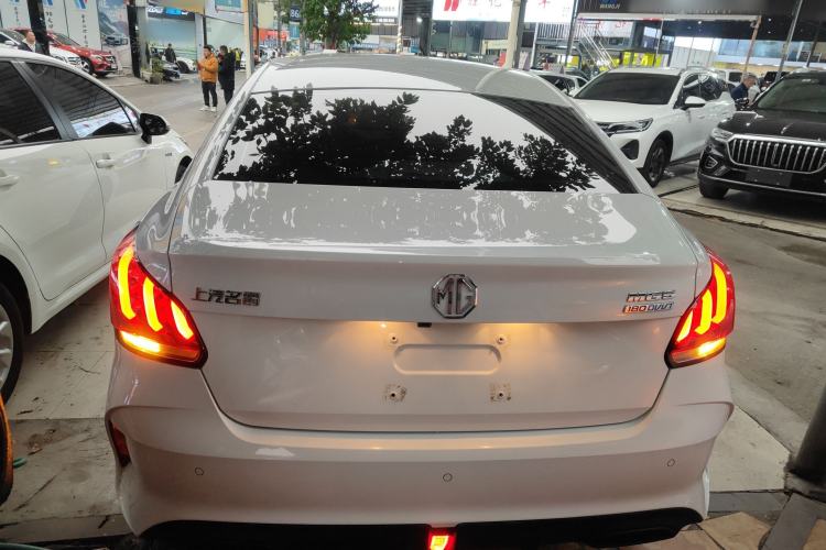 Used MG 5 2023 180 DVVT CVT Fashion Edition