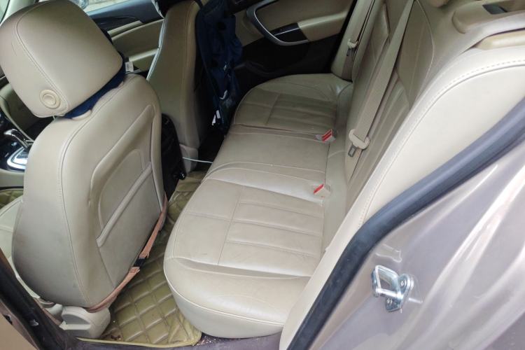 Used Buick Regal 2015 2.0L Elite Fashion Edition Left Rear Seat