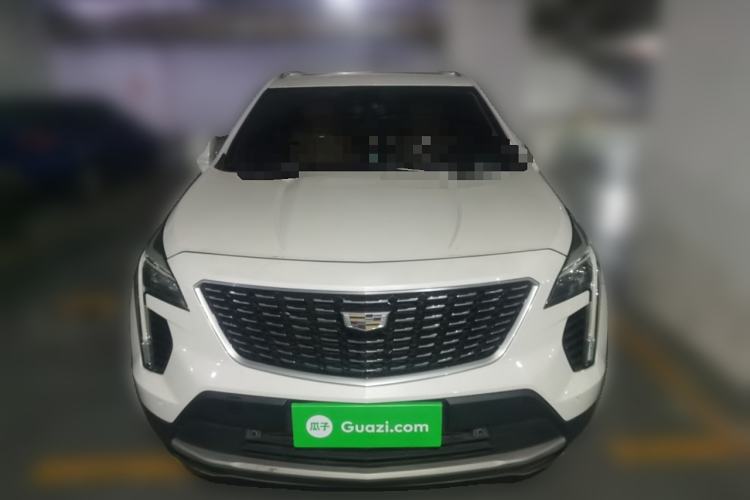 Used Cadillac XT4 2018 28T 4x4 Platinum Edition