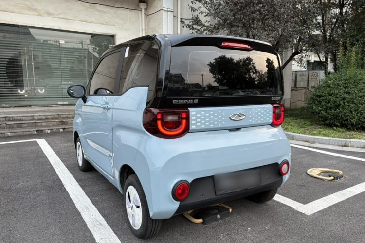 Used Chery QQ Ice Cream 2022 120km Conical Shape Lithium Iron Phosphate
