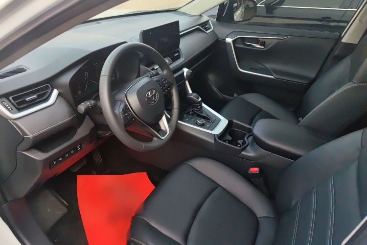 Used Toyota RAV4 2023 Dual-Engine 2.5L E-CVT Four-Wheel Drive Elite Plus Edition Driver Seat