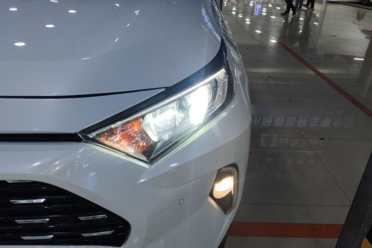 Used Toyota RAV4 2020 2.0L CVT 4x4 Style PLUS Edition