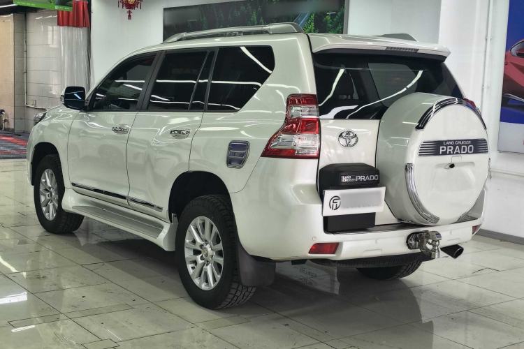 Used Toyota Prado  Exterior 2