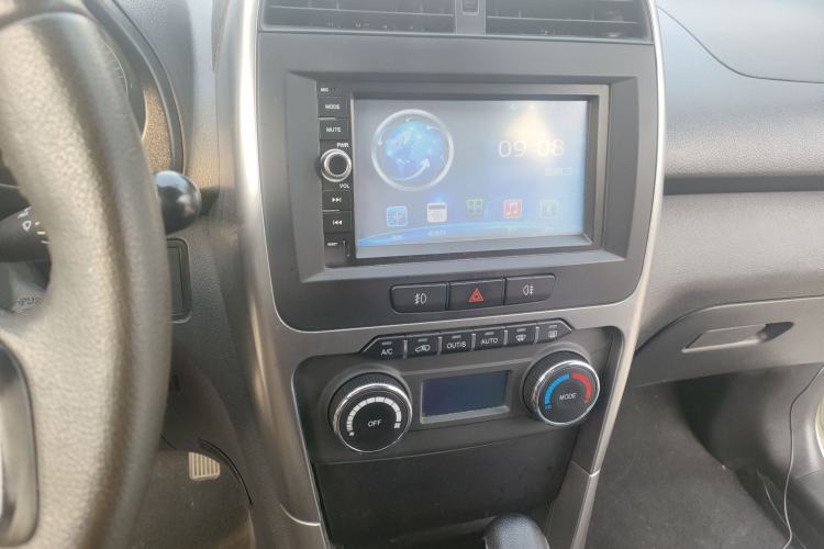 Used Chery Tiggo 3 2015 1.6L CVT ZhiShang Commemorative Edition