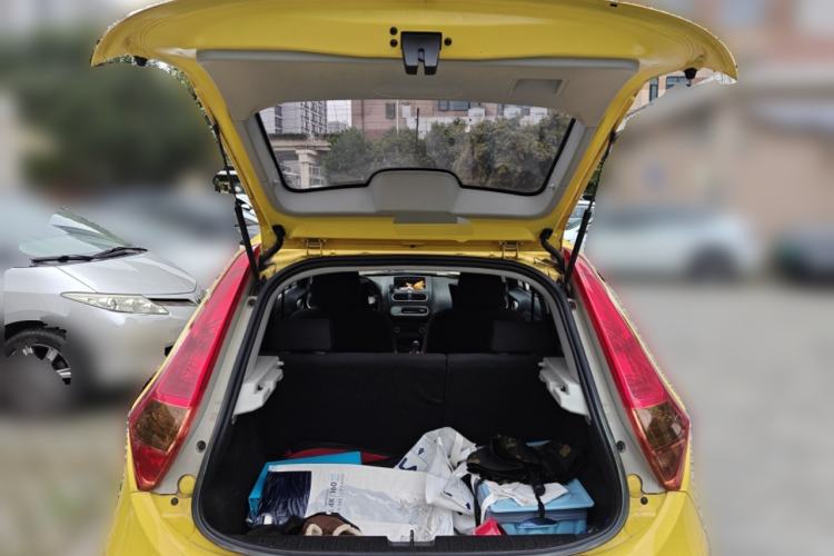 Used MG 3 2014 1.5L AMT Elite Edition
