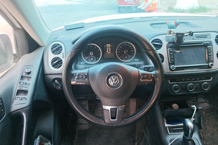 Used Volkswagen Tiguan 2013 1.8TSI Automatic All-Wheel-Drive Comfort Edition Steering Wheel
