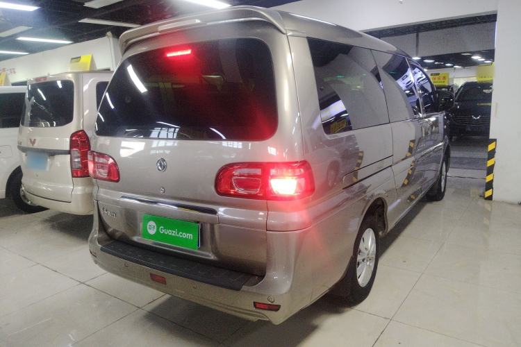 Used FORTHING Lingzhi 2018 M5L 1.6L 7-Seater Luxury Model
