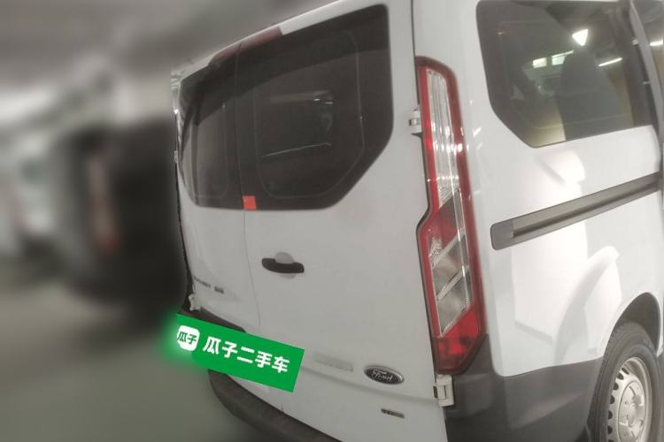 Used Ford Transit 2019 2.0T Diesel Multi-Purpose Commercial Vehicle Short Wheelbase Low Roof 6-Seater China VI Standard Rear