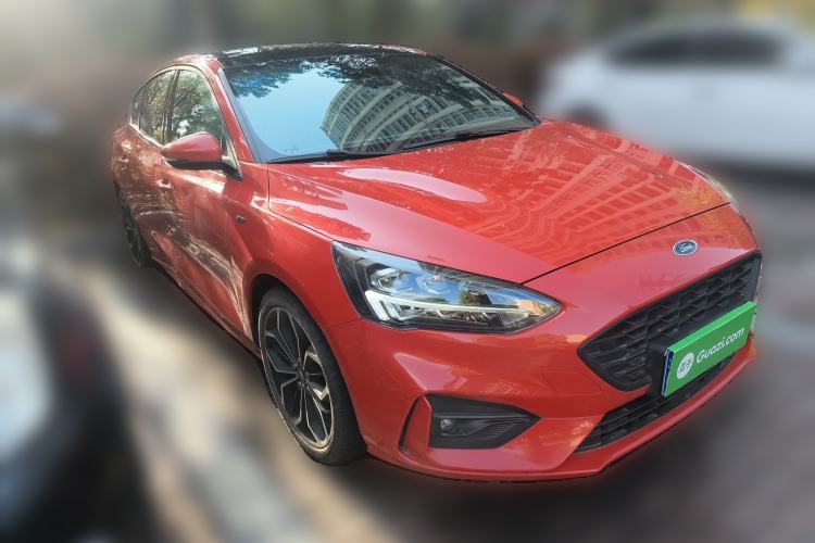 Used Ford Focus 2020 Sedan EcoBoost 180 Automatic ST Line Front Right 45 Deg