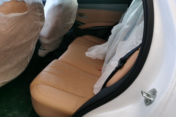 Used BYD Song L DM-i 2024 112 km Leading Edition