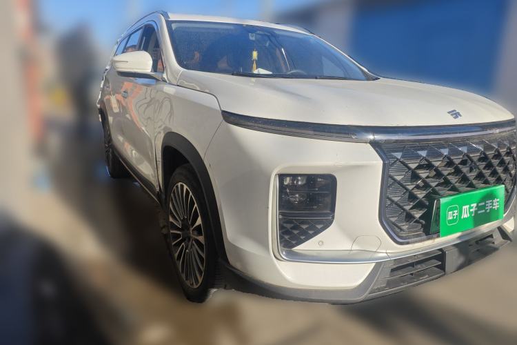 Used JETOUR Shanhai L9 2024 1.5TD 2DHT Pro 5-Seater Front Right 45 Deg