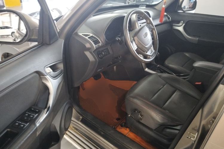 Used Chery Tiggo 3 2015 1.6L CVT ZhiShang Sport Edition
