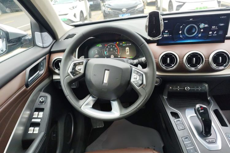 Used Wey VV6 2020 2.0T Two-Wheel Drive Zhiyue+
