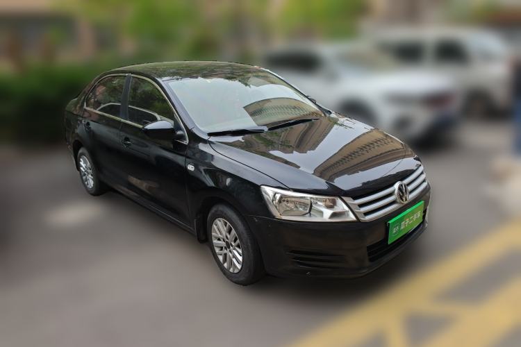 Used Volkswagen Santana 2013 1.6L Manual Fashion Edition Front Right 45 Deg