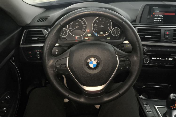 Used BMW 3 Series GT 2018 320i Sport Edition
