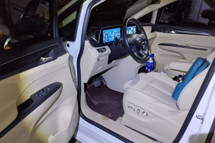 Used Buick GL8 2023 ES Lu Zun Deluxe Model