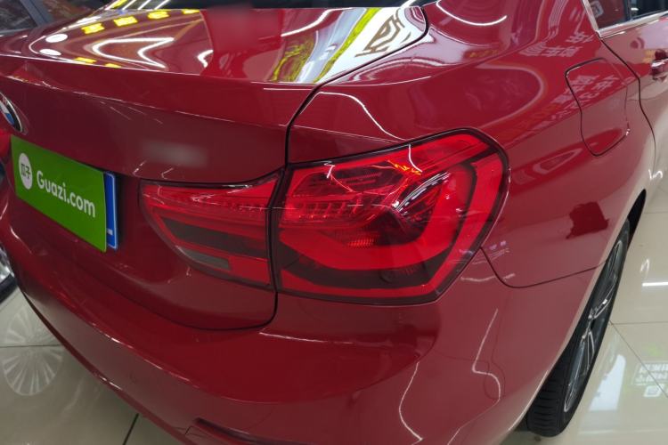 Used BMW 1 Series 2019 118i Fashion Model Exterior 3