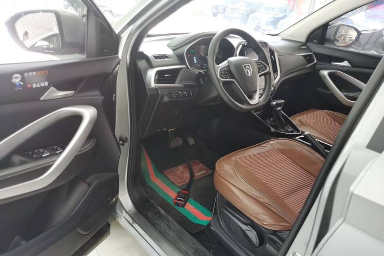 Used Baojun 530 2020 1.5T CVT Luxury Connected Version 5 Seats
