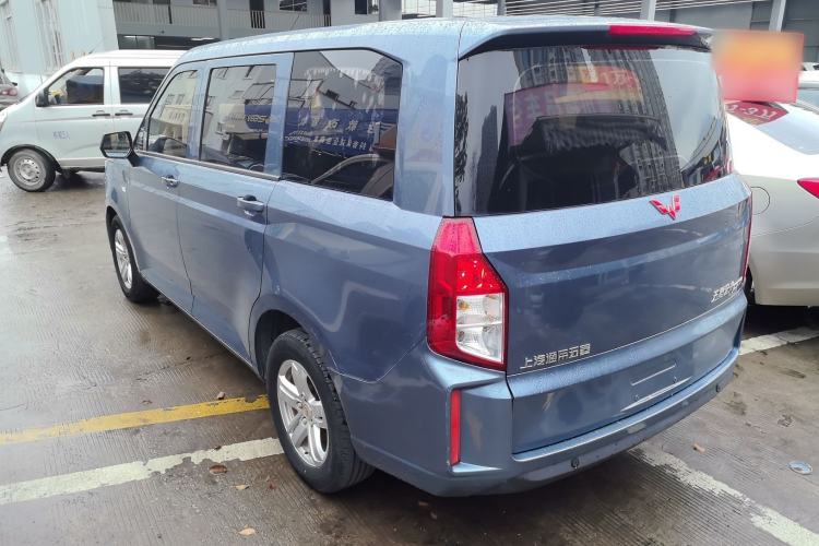 Used Wuling Hongguang PLUS 2019 1.5T Manual Comfort Version 7 Seats
