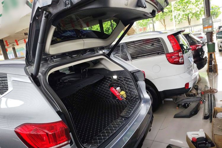 Used Wey VV6 2018 2.0T Two-Wheel Drive Flagship Version China V Standard